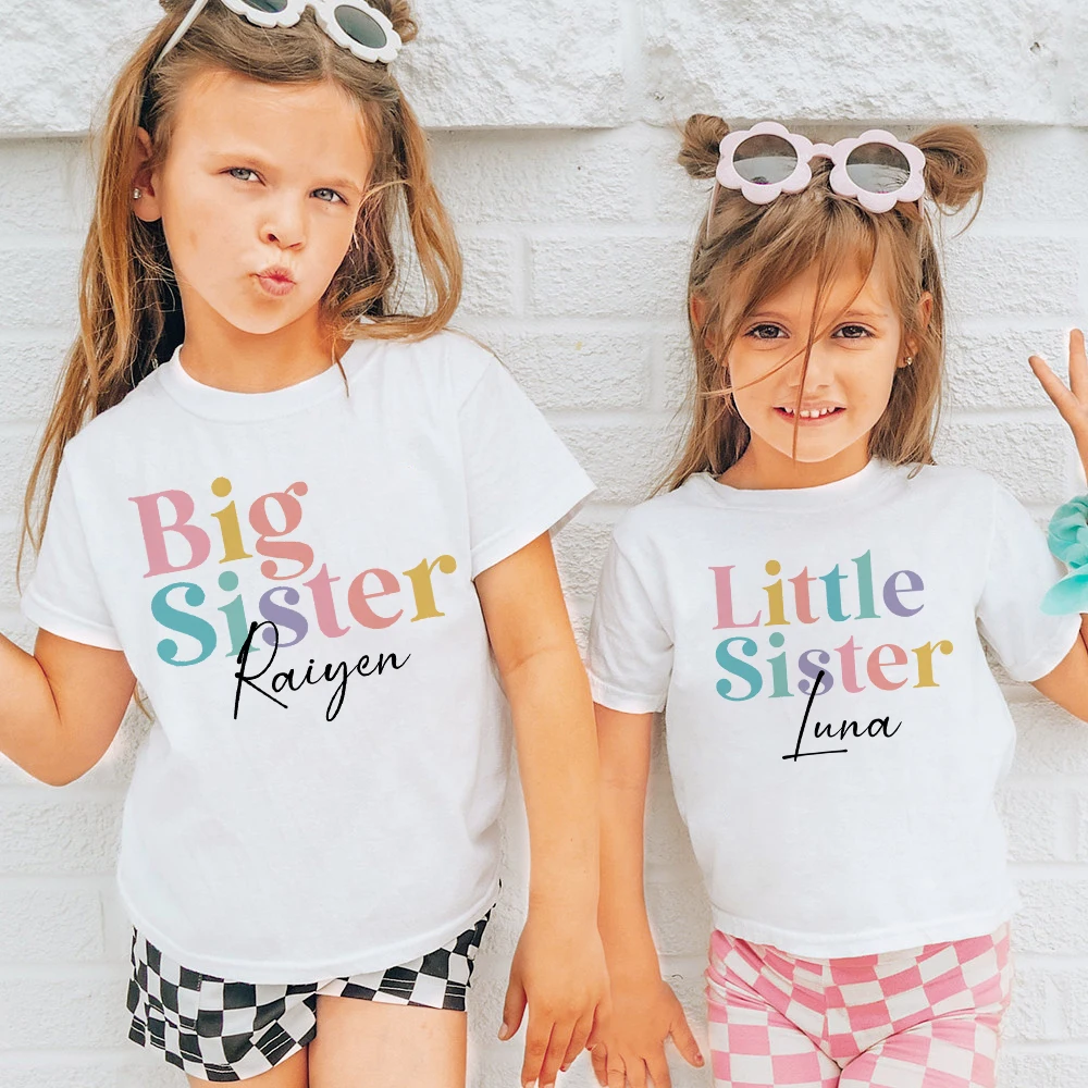 Camiseta personalizada hermanos con nombre hermana mayor y pequeña - imagen 5