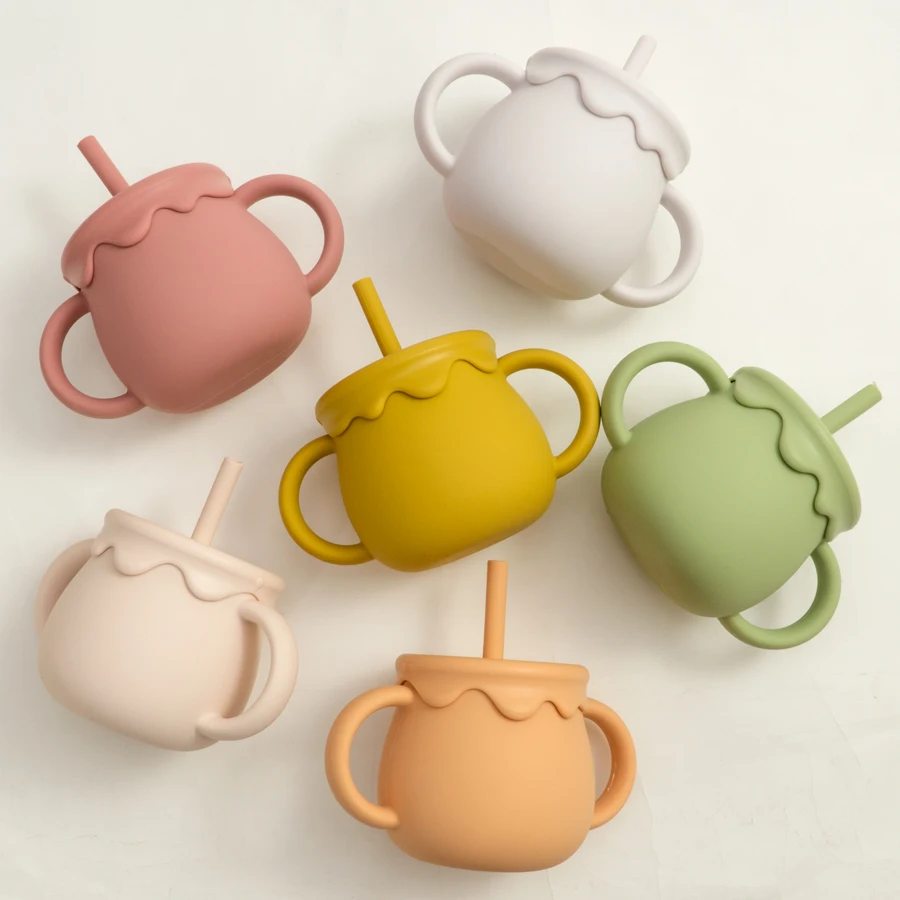 Vaso de aprendizaje portátil para bebé con tapa para sorber - imagen 4