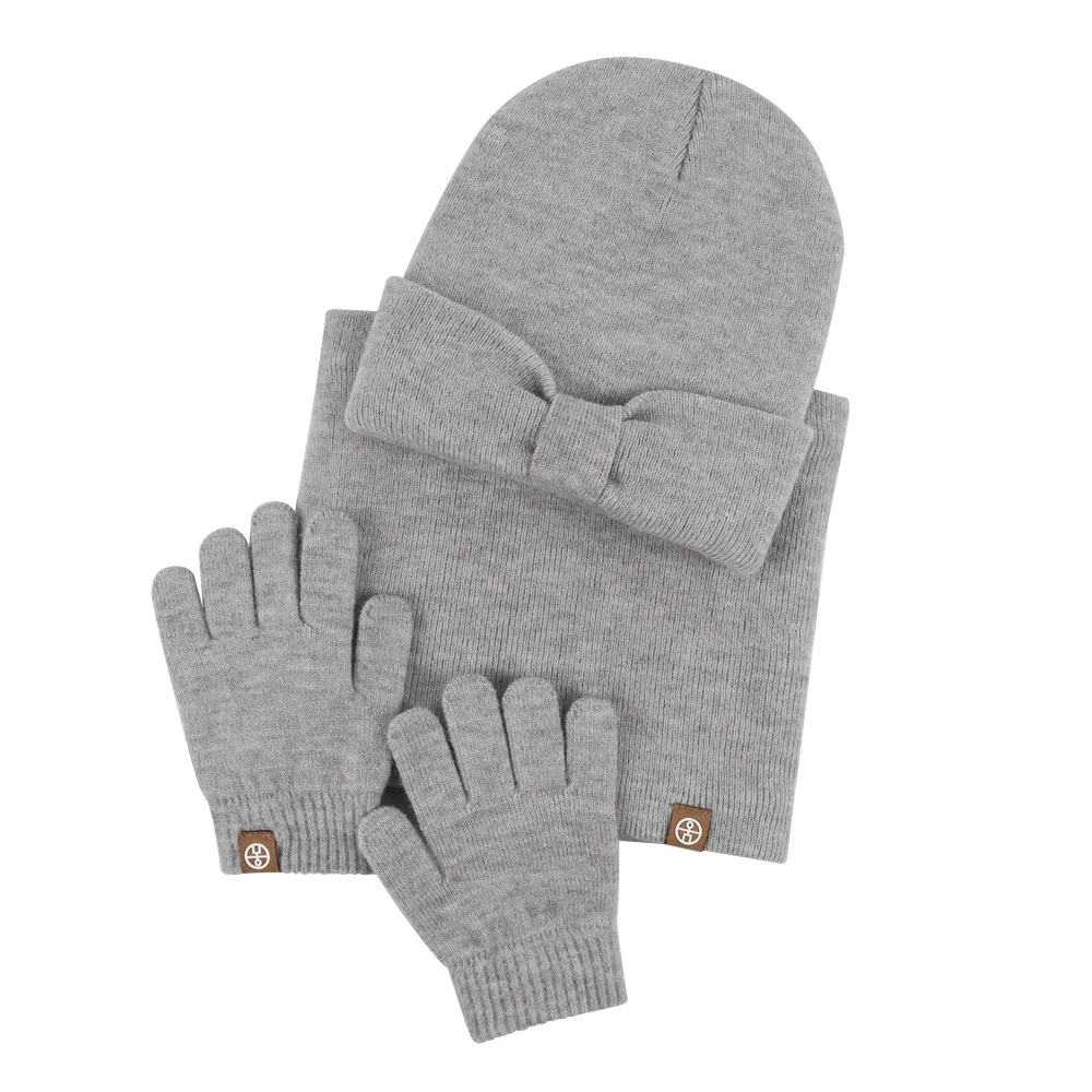 Conjunto bebé niña invierno con gorro lazo, guantes y bufanda - imagen 3