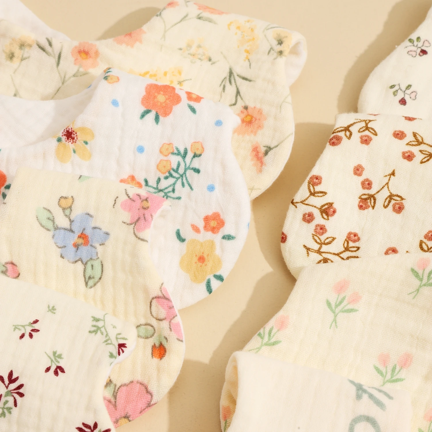 Baberos de lactancia en algodón con estampado suave para recién nacido - imagen 3