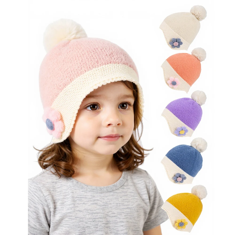 Gorro de bebé tejido cálido con orejeras y pompón floral - imagen 4