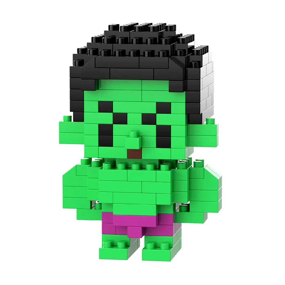 Diferentes personajes del set alineados