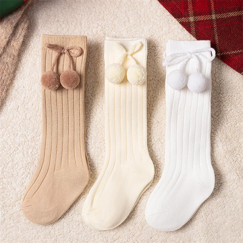 Calcetines largos de algodón con bola para niños de 0 a 8 años - imagen 3