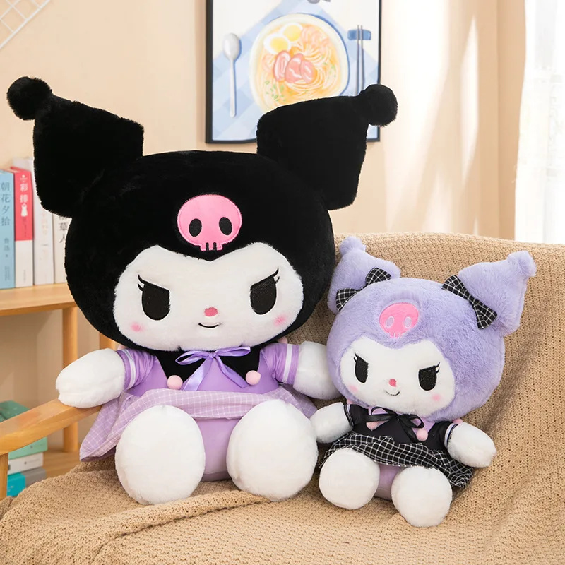 Peluche Kuromi Sanrio suave y cómodo para regalar