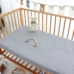 Sábana bajera ajustada de algodón gofre suave para cuna bebé