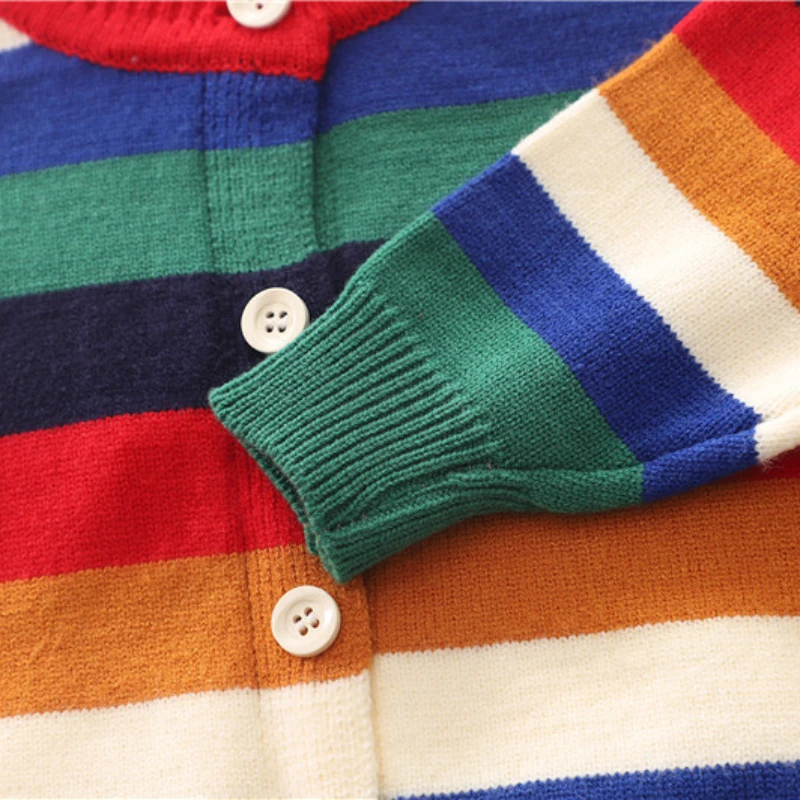 Conjunto otoño para bebé: chaqueta de rayas y pantalón - imagen 5