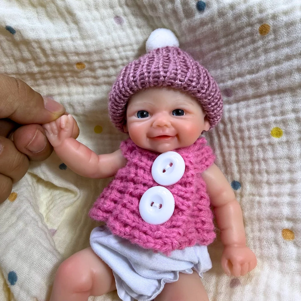 Muñeca reborn de silicona Vivienne lavable, suave y blandita - imagen 3