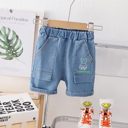 Conjunto deportivo infantil de verano con pantalón corto