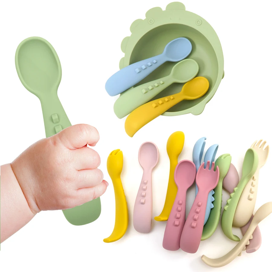 Juego cubiertos de silicona para bebé – Cuchara y tenedor aprendizaje - imagen 4
