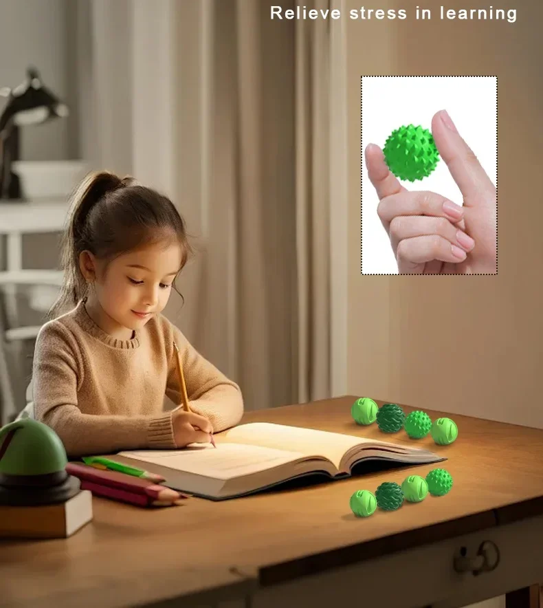 Juego sensorial de mano con bolas texturizadas
