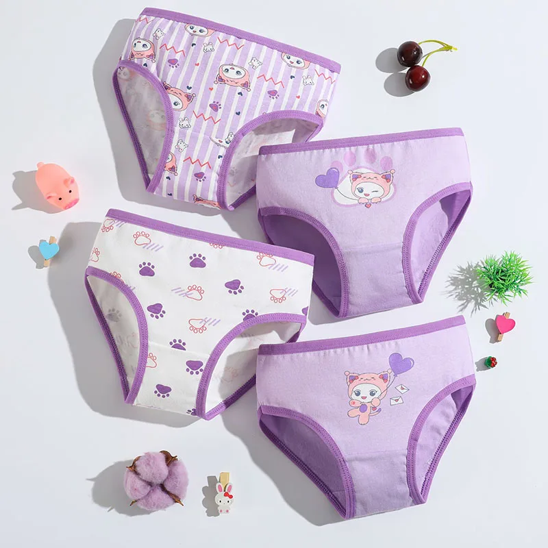 Braguitas de niñas con estampados
