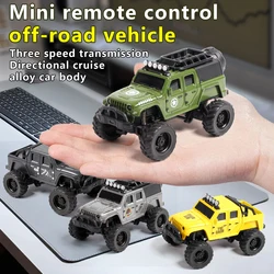Coche RC trepador de rocas todoterreno aleación con mando para niños