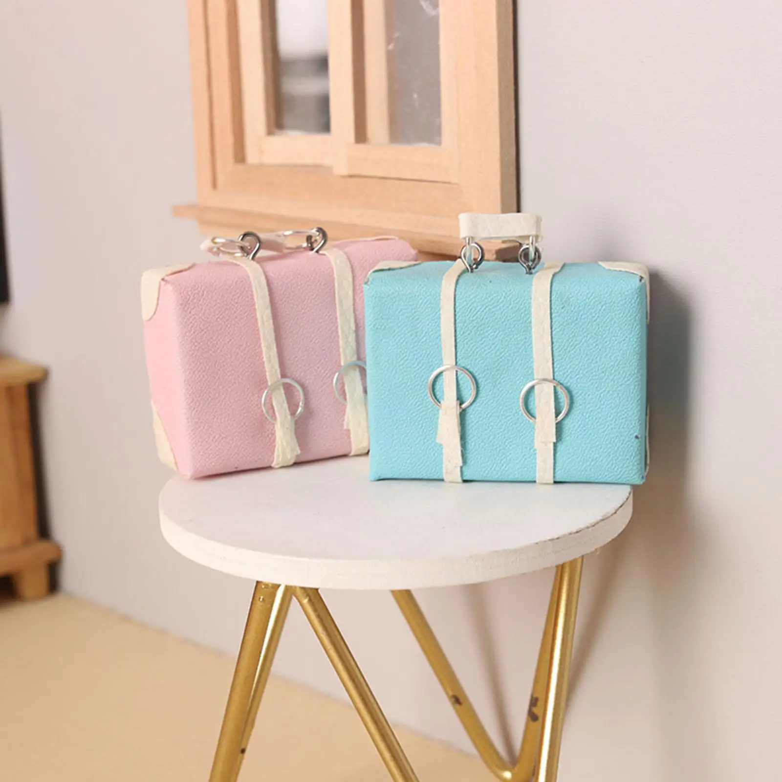 Maleta miniatura decorativa PU y madera para casa de muñecas - imagen 2