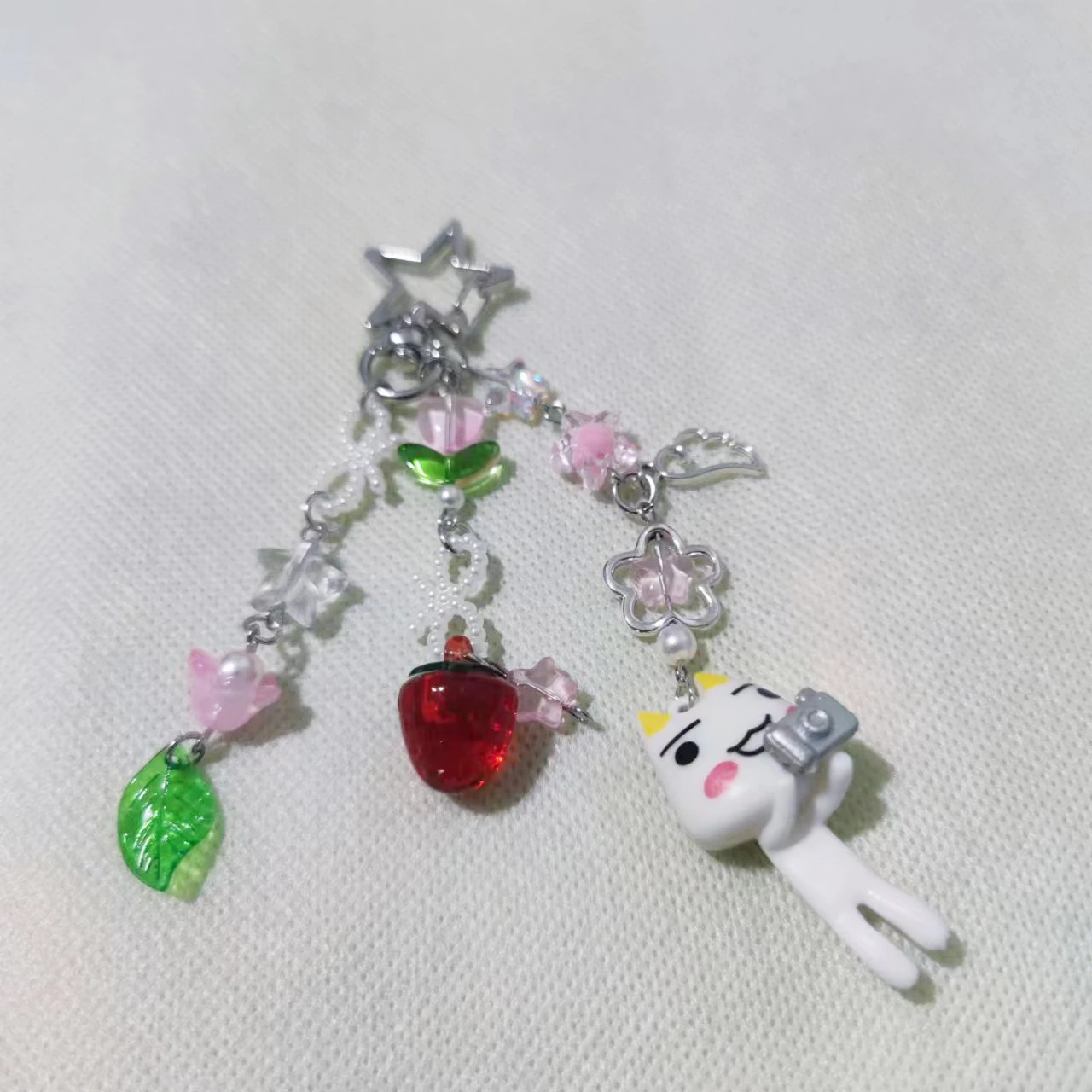 Colgante con corazón y estilo tierno