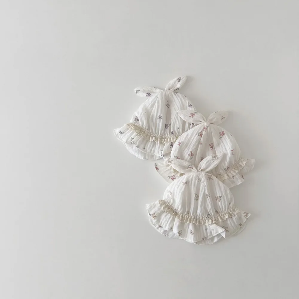 Gorro de algodón con estampado floral para bebé