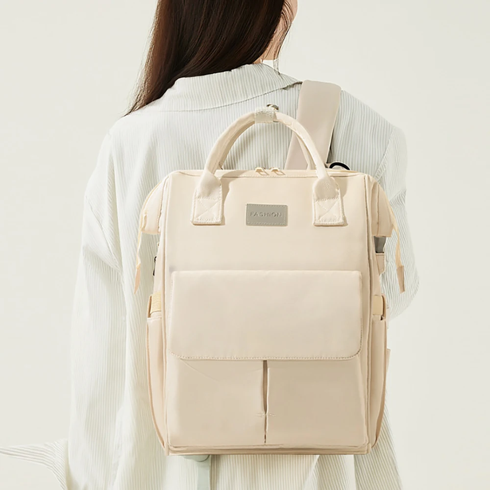 Bolsa de pañales impermeable para bebé – Gran capacidad y fácil de limpiar - imagen 3