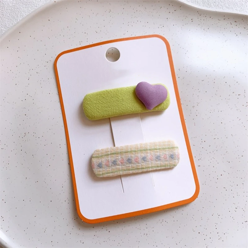 Horquillas para el pelo infantil de niña con diseño corazón - imagen 2