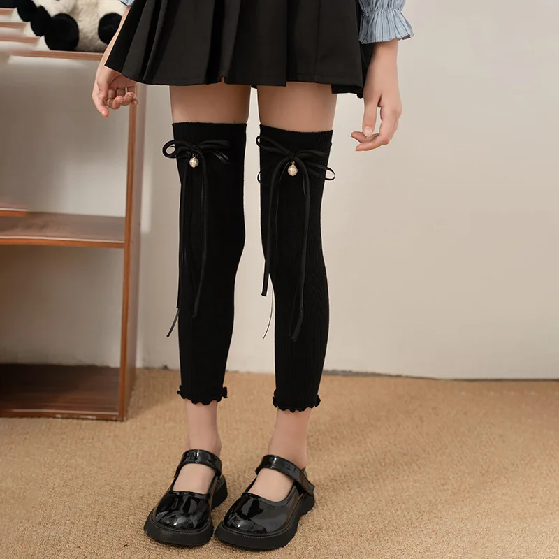 Calcetines altos con lazo de cinta y arco hasta la rodilla - imagen 3