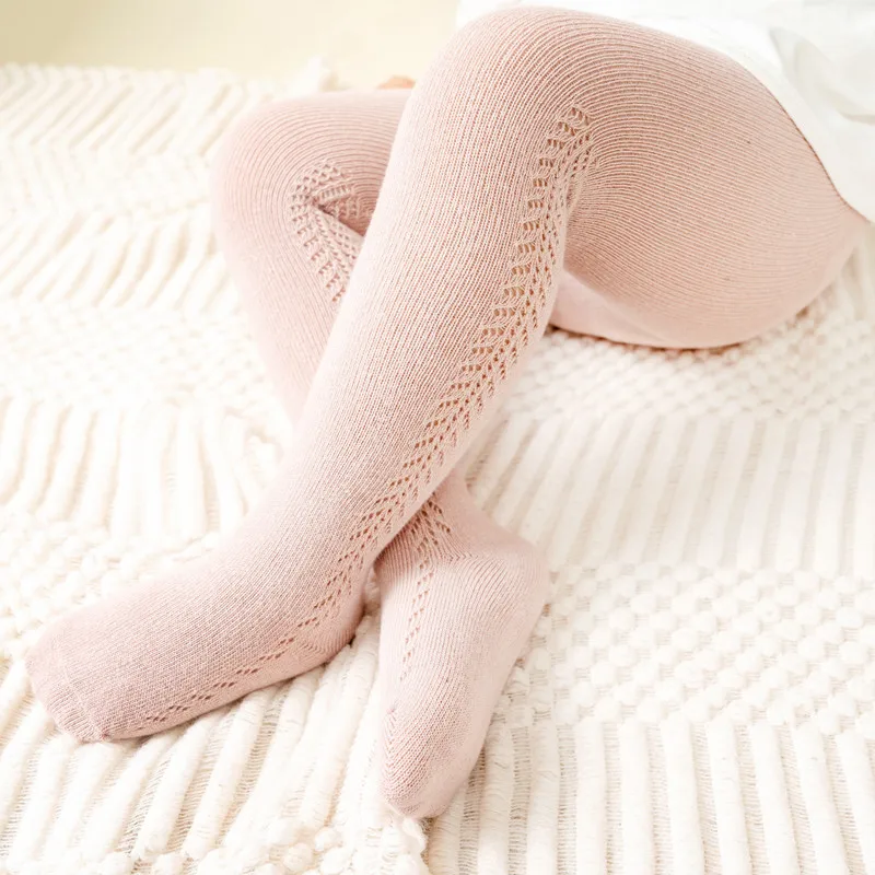 Medias de algodón para niña – Cómodas para el otoño - imagen 2