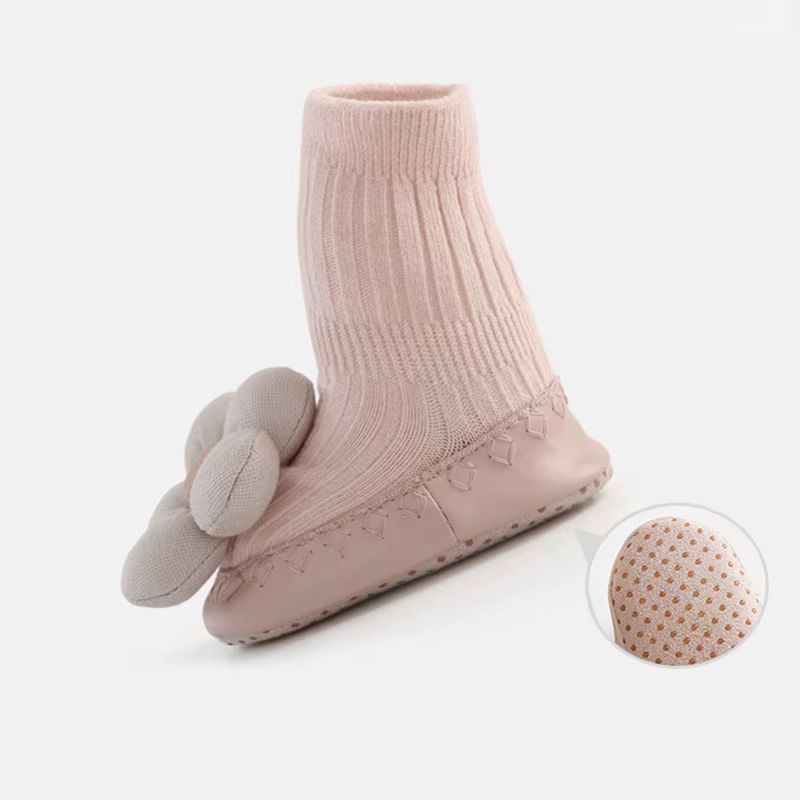 MILANCEL Calcetines antideslizantes para bebé con dibujos de flores - imagen 2