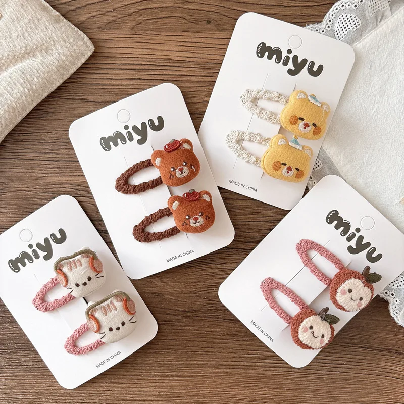 Pinzas combinadas con ropa de invierno