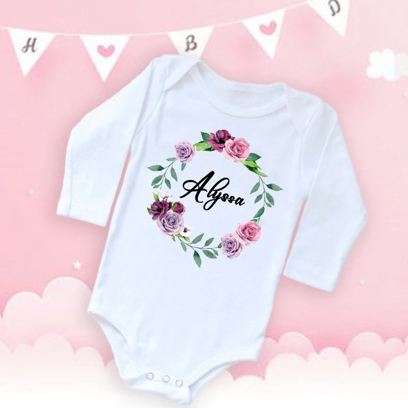 Monos personalizados para bebé con corona a juego y nombre - imagen 2