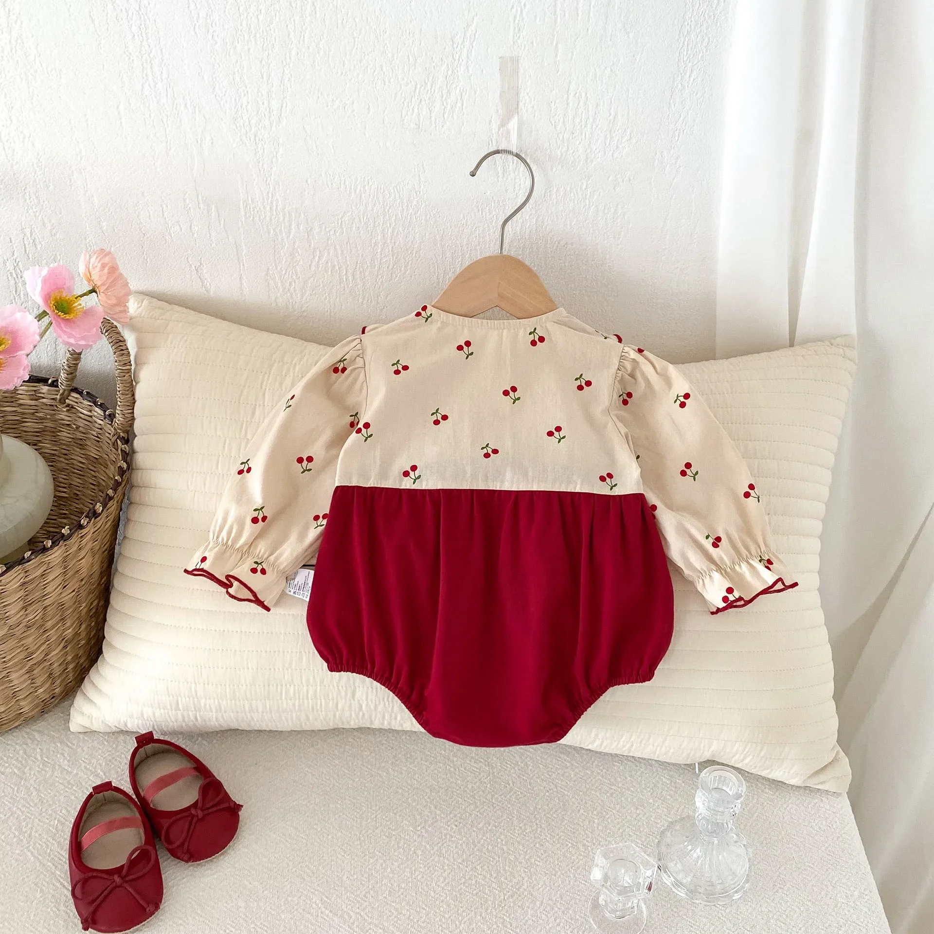 MILANCEL Mono bebé niña con lazo - Estampado cereza - imagen 5