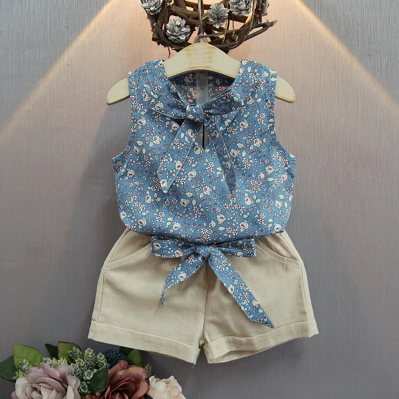 Conjunto de bebé floral bohemio para verano - imagen 4