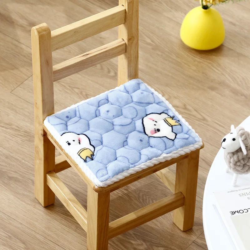 Cojín infantil de felpa suave para silla, cómodo y seguro - imagen 3