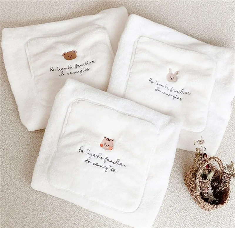 Funda bordada para cochecito bebé con manta polar invernal - imagen 5