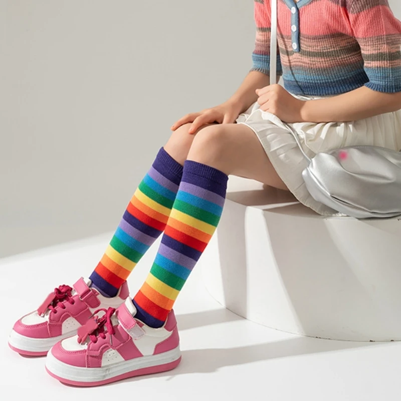 Medias arcoíris hasta la rodilla para niños y niñas - imagen 4