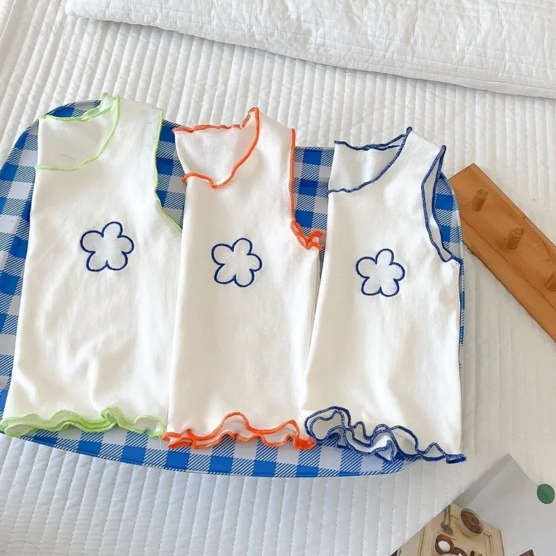 Pijama de verano niña con chaleco sin mangas y pantalones cortos - imagen 2