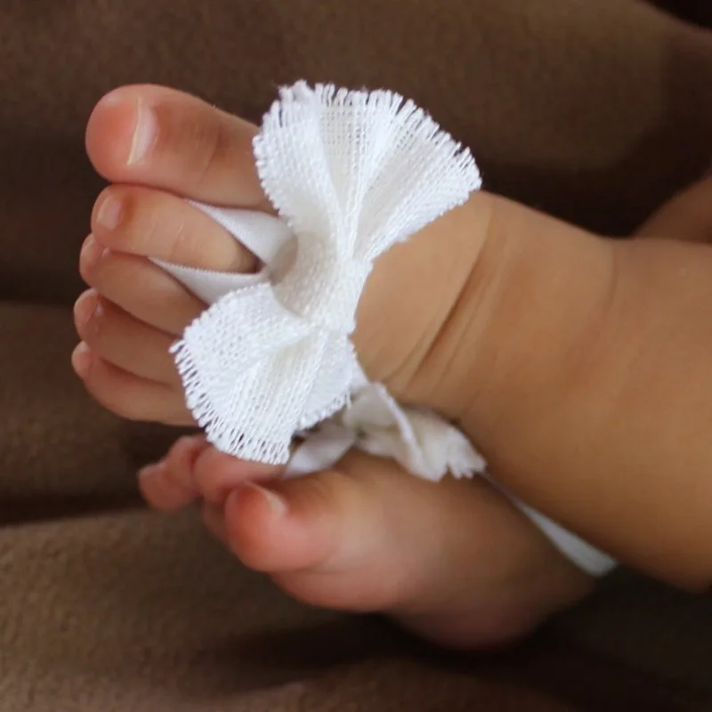 Sandalias descalzas para niña recién nacida con lazo blanco elegantes - imagen 2