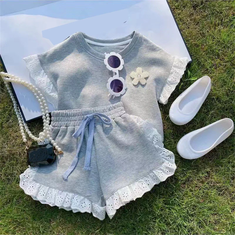 Conjunto infantil de verano en algodón 2 piezas: camiseta y pantalón corto - imagen 2