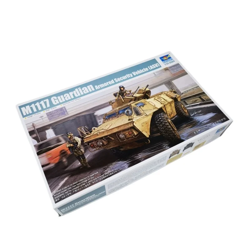 Trumpeter M1117 Guardian: vehículo de seguridad blindado para armar - imagen 2