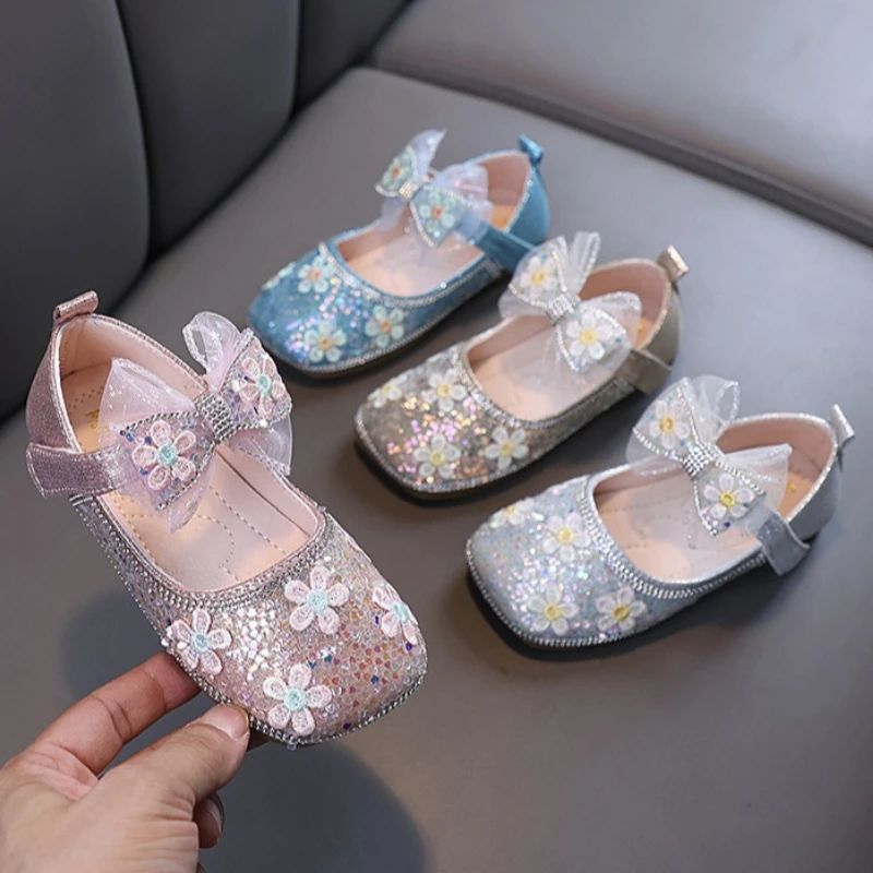 Suela antideslizante de los zapatos de cuero para niña