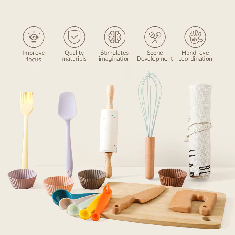 Mesa de corte y piezas del juego de cocina para niños