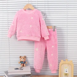 Pijama polar suave para niña – Cálida para otoño e invierno