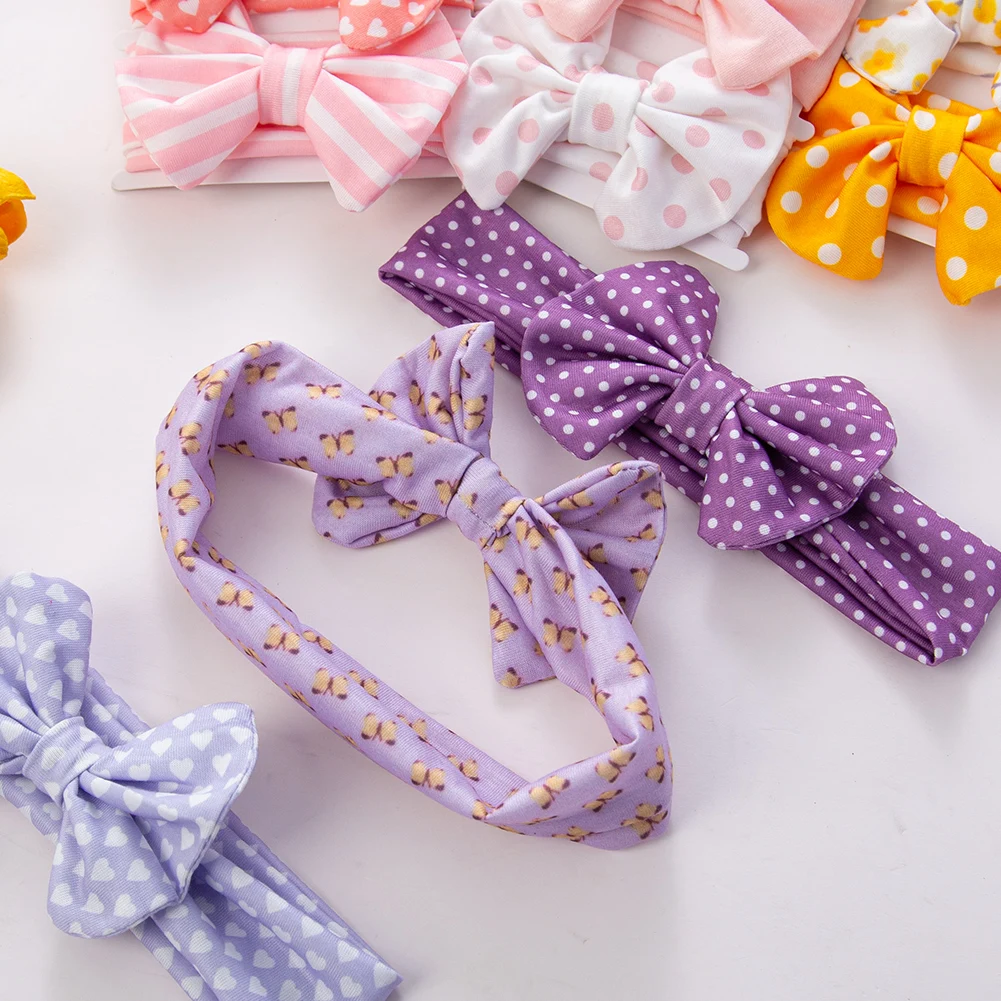 Diadema de puntos para bebé