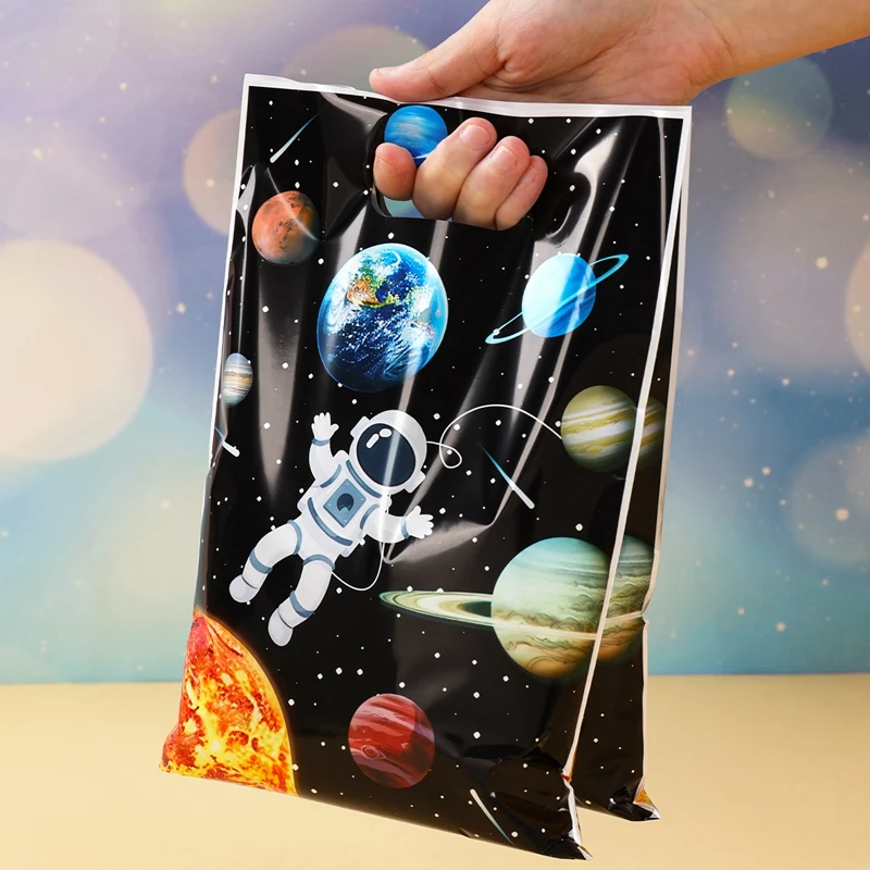 Detalle del diseño espacial para envolver caramelos y pequeños postres