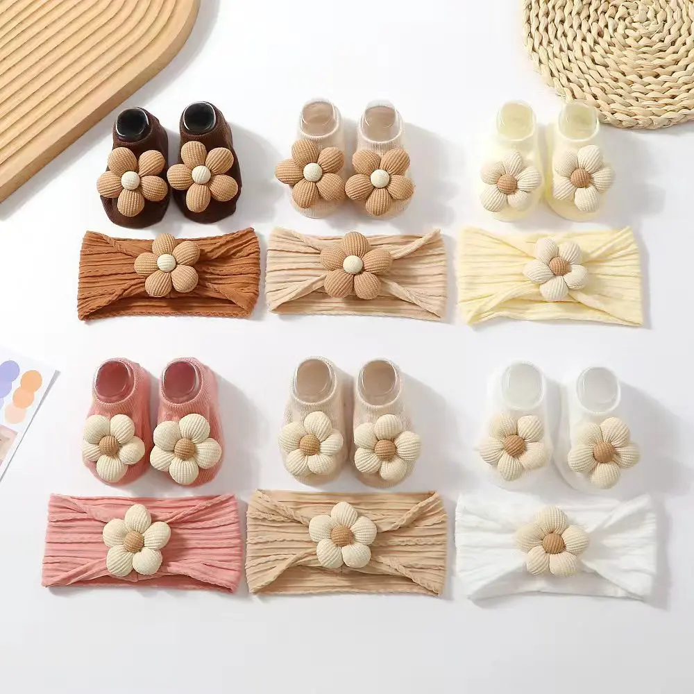 Calcetines bebé con diadema floral 3D para recién nacido - imagen 2