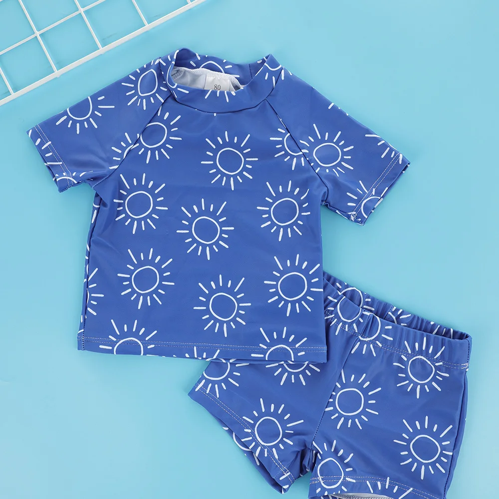 Traje de baño infantil con estampado animal cómodo para niños
