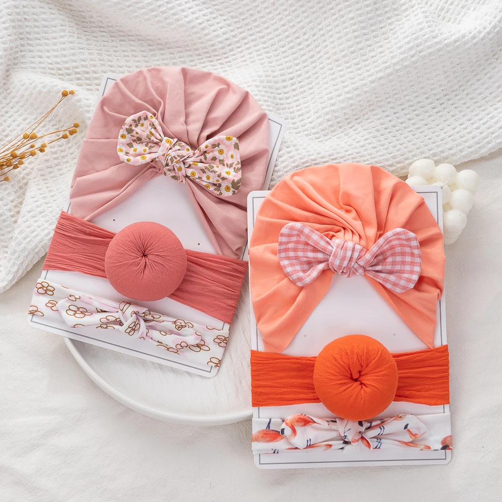 Turbante bebé algodón floral con orejas de conejo