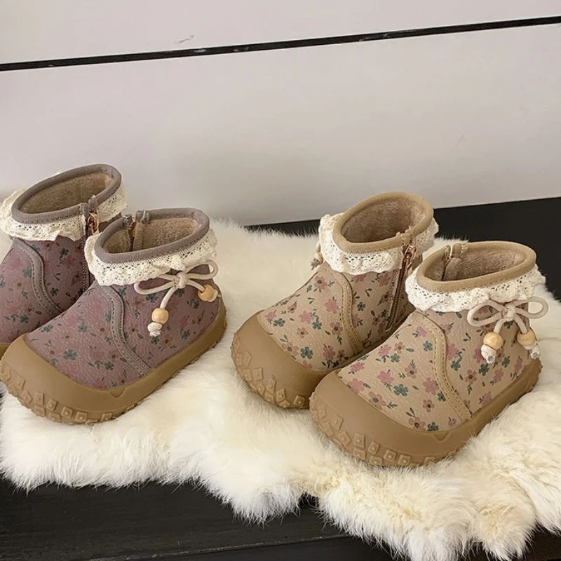 Botas de niña cortas con flores antideslizantes térmicas invierno - imagen 2
