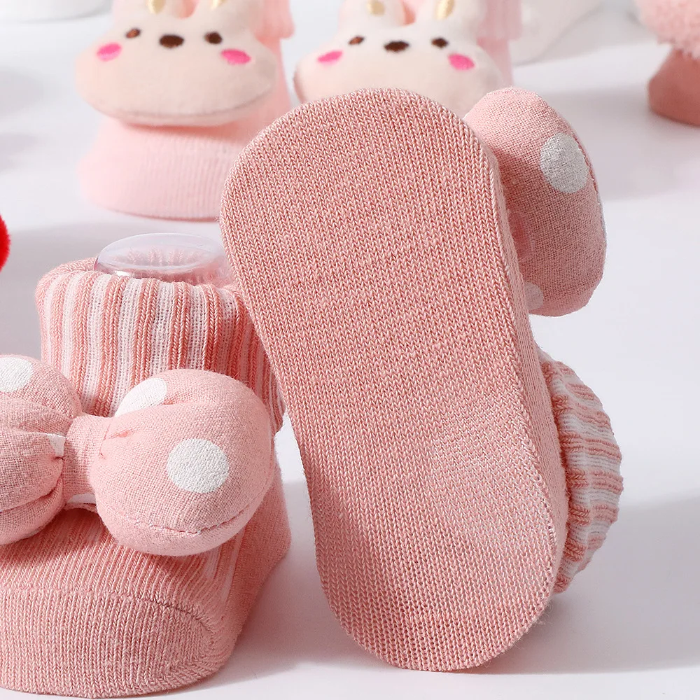Calcetines florales con lazo para recién nacidos