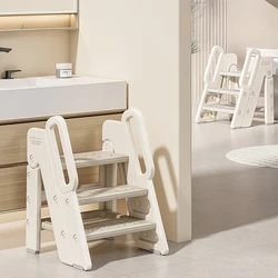 Torre de aprendizaje infantil ajustable para lavabo y cocina