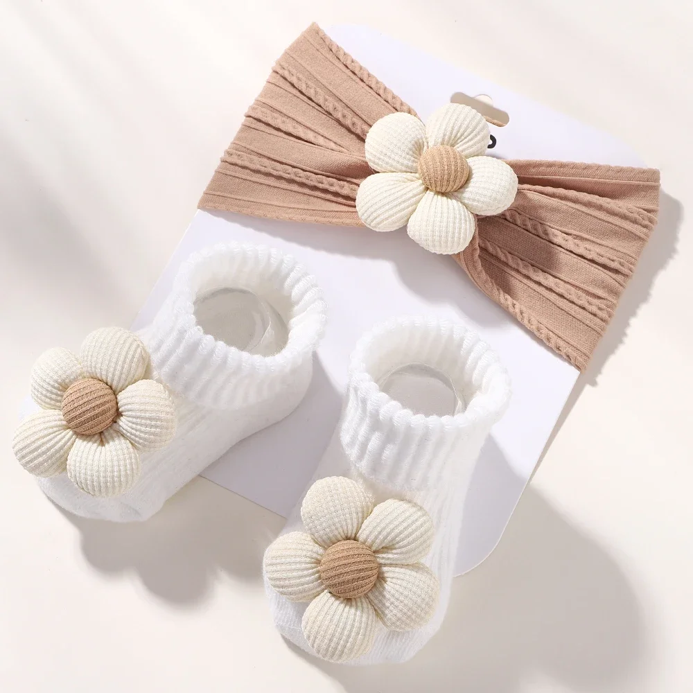 Diadema floral de nailon suave para bebé niña