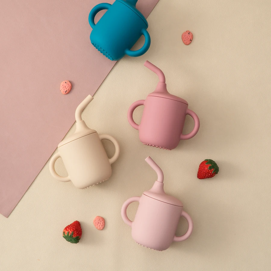 Color Kids Taza de aprendizaje en silicona con pajita portátil - imagen 4