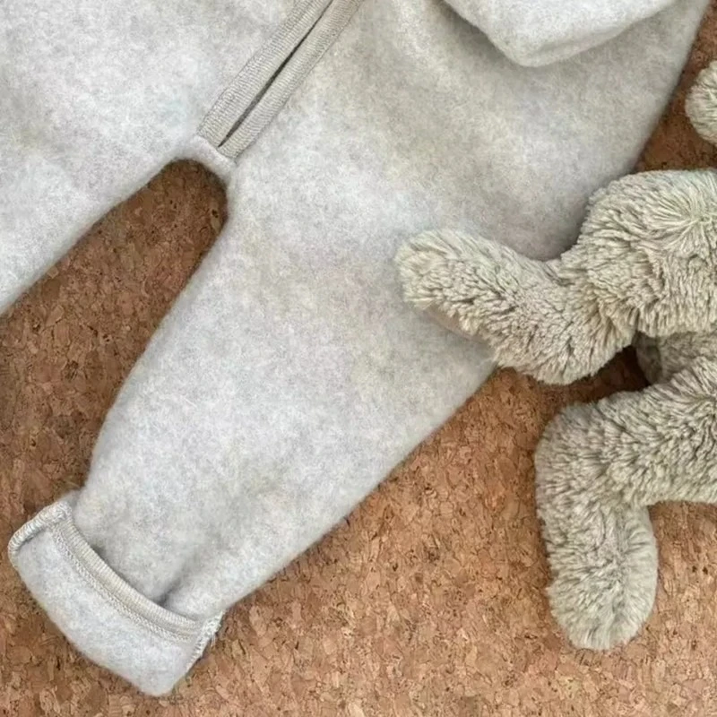 Mameluco de lana con capucha para bebé – Gorro orejas y cremallera - imagen 2