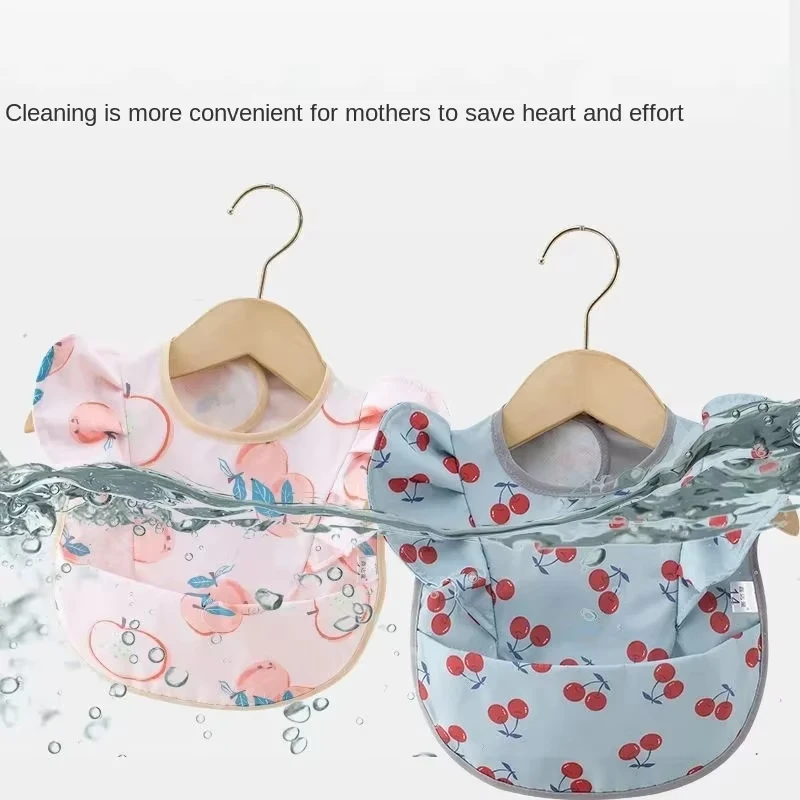 Toalla con volantes para niñas recién nacidas